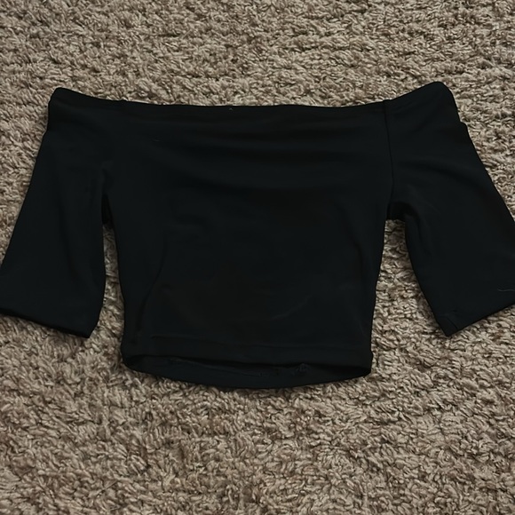 3 size small zara tops, all in like new condition - Picture 3 of 7